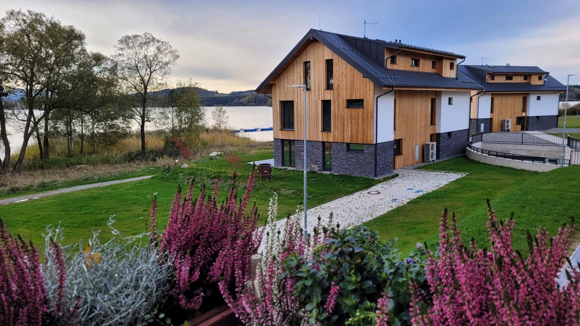 Apartman Amali Deluxe Cerna v Posumavi Bagian luar foto